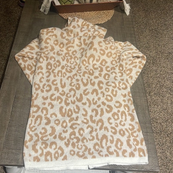 NWT 89th + Madison Long Hooded Animal Print Cardigan Sweater Tan/Brown Size S/ - Picture 7 of 8